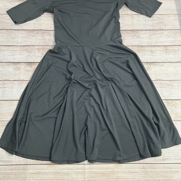 LuLaRoe Nicole Dress Small Olive Green Scoop Neck Fit Flare Skater Dress - Picture 9 of 9